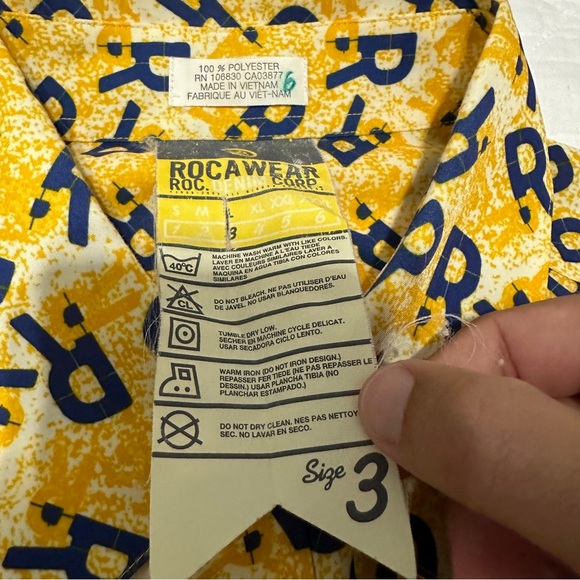 Vintage Rocawear 3XL Button Up Shirt All Over Print Y2K Hip Hop Yellow Blue - Picture 3 of 6